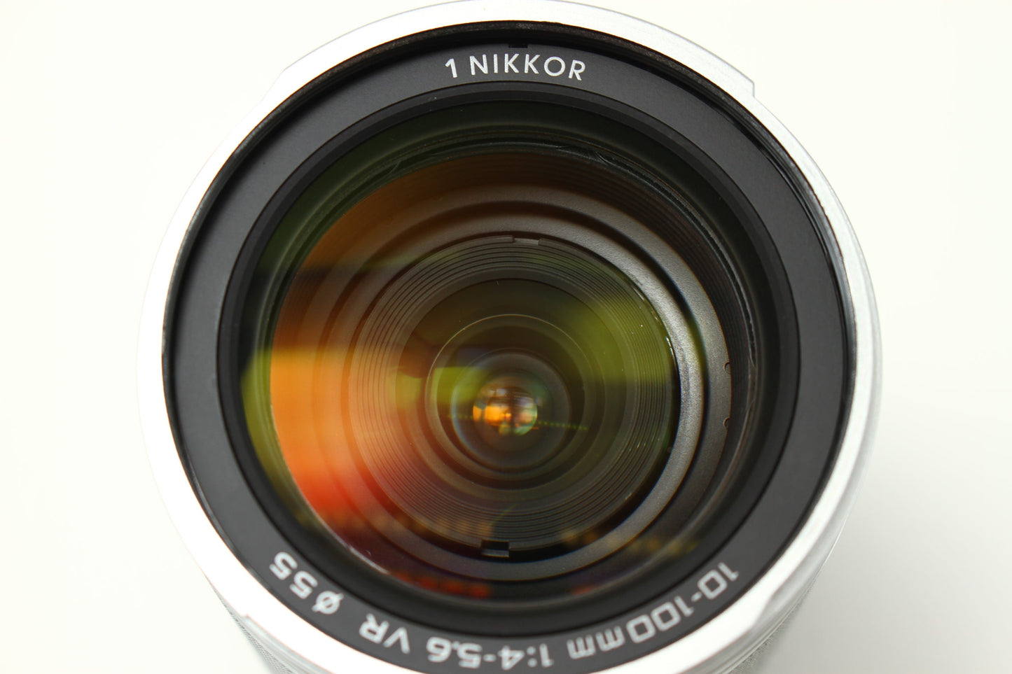 1 NIKKOR VR 10-100/4-5.6 シルバー
