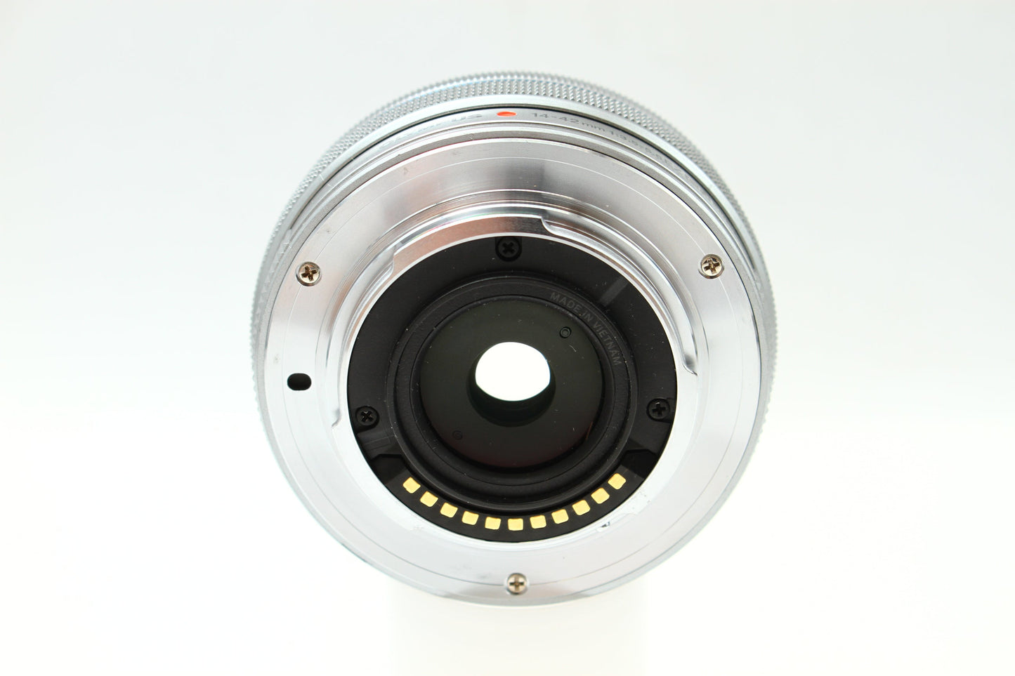 E-PL9 ホワイト + ED 14-42 EZ レンズキット