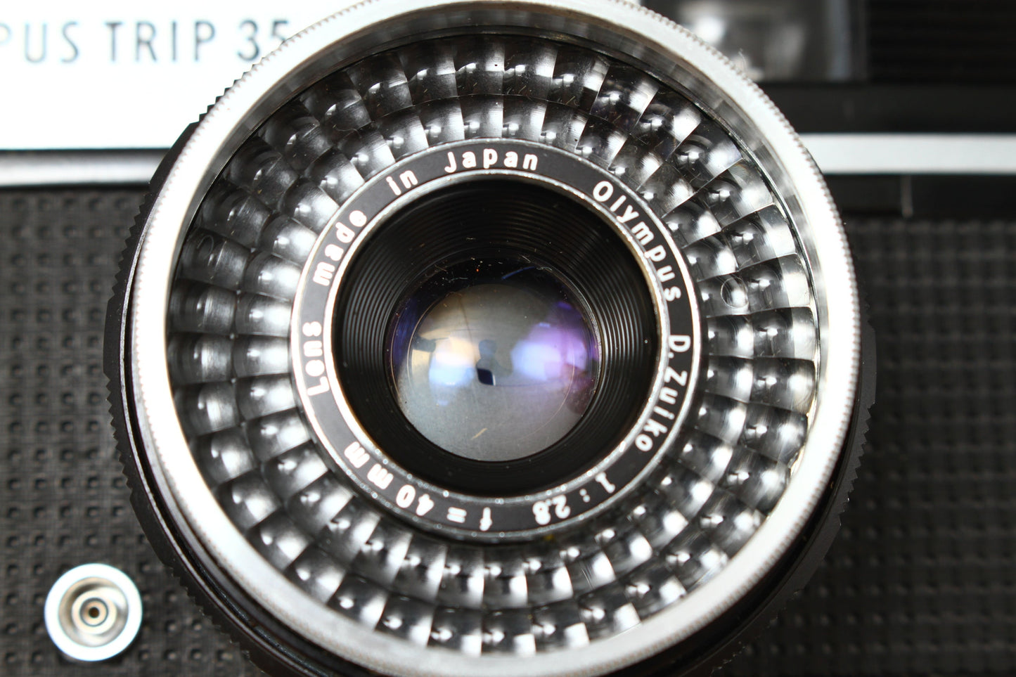 TRIP 35 シルバー 40/2.8