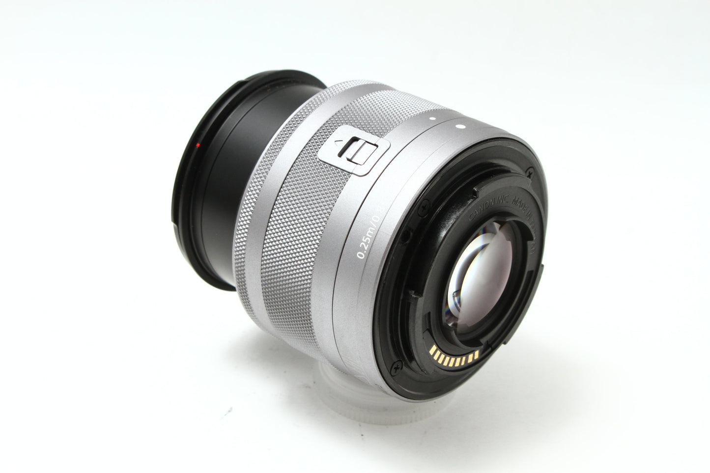 EF-M 15-45/3.5-6.3 IS STM シルバー