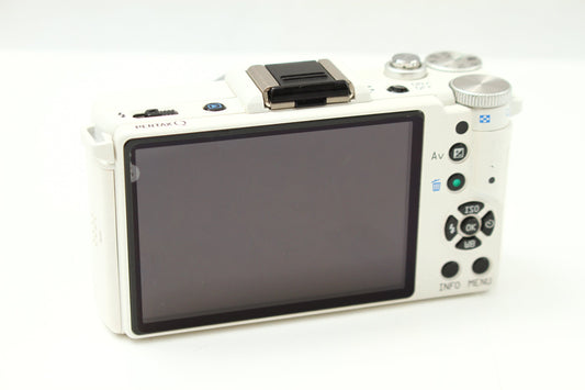 Q ホワイト + 01 STANDARD PRIME 8.5/1.9 レンズキット