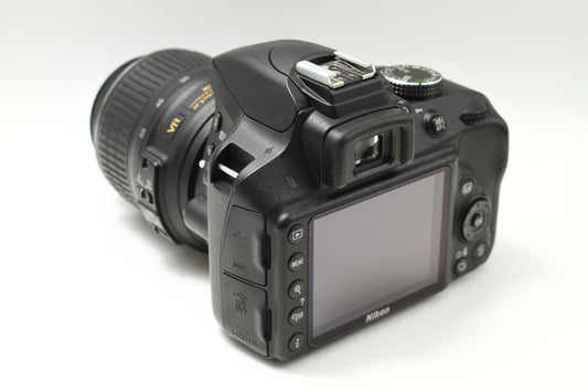 D3300 ブラック + 18-55 G VR II レンズキット