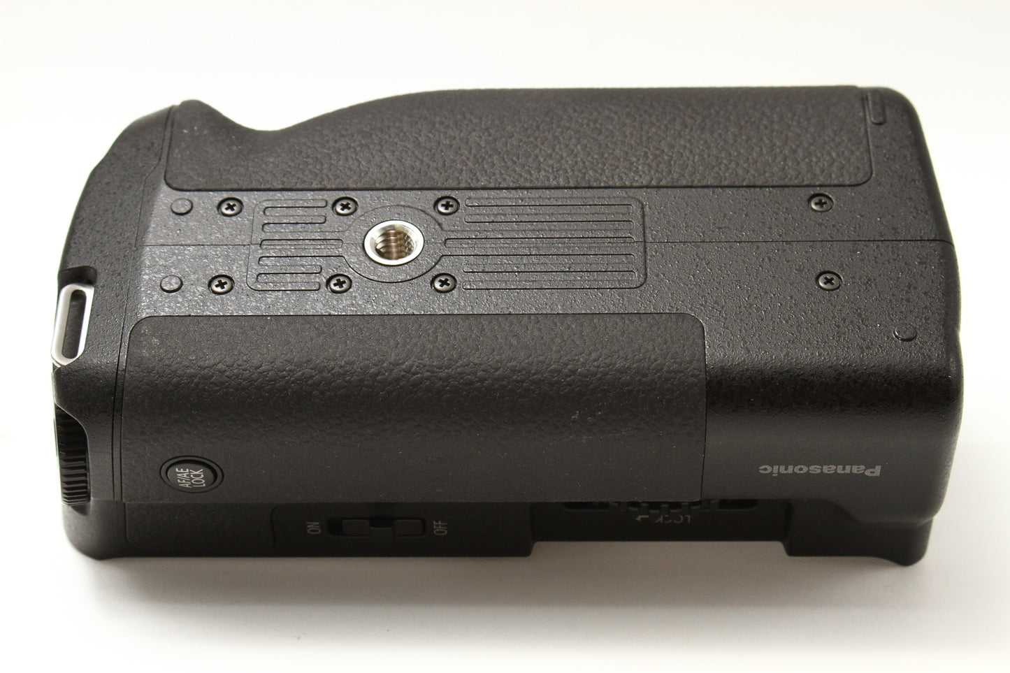 LUMIX DC-G99 + DMW-BGG1