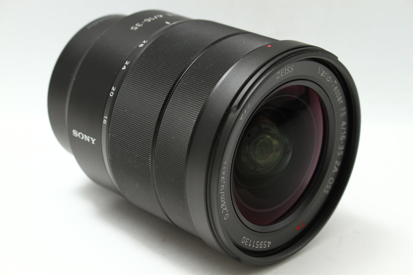 Vario-Tessar T* FE 16-35/4 ZA OSS