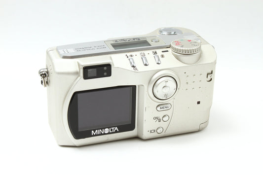 DiMAGE S304
