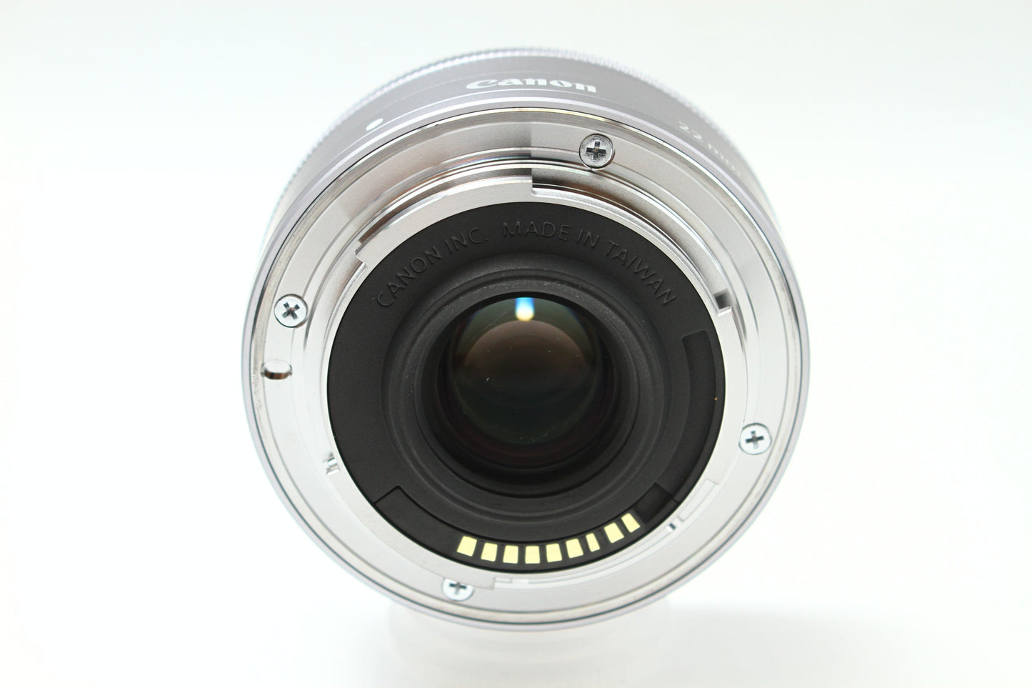 EOS Kiss M ホワイト + 15-45 IS STM + 22 STM Wレンズキット