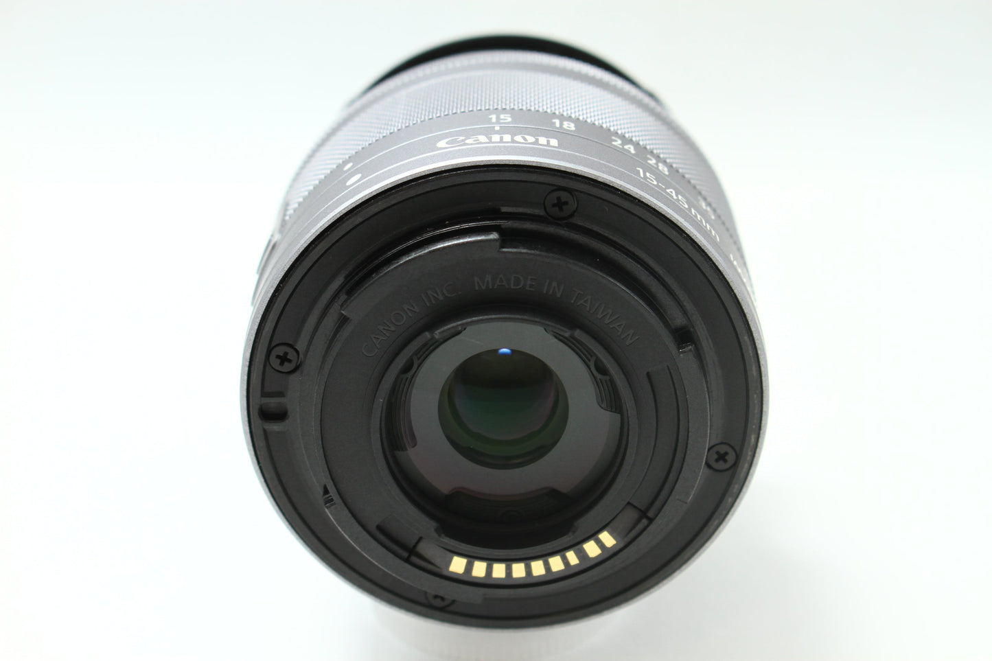 EOS Kiss M ホワイト + 15-45 IS STM + 22 STM Wレンズキット