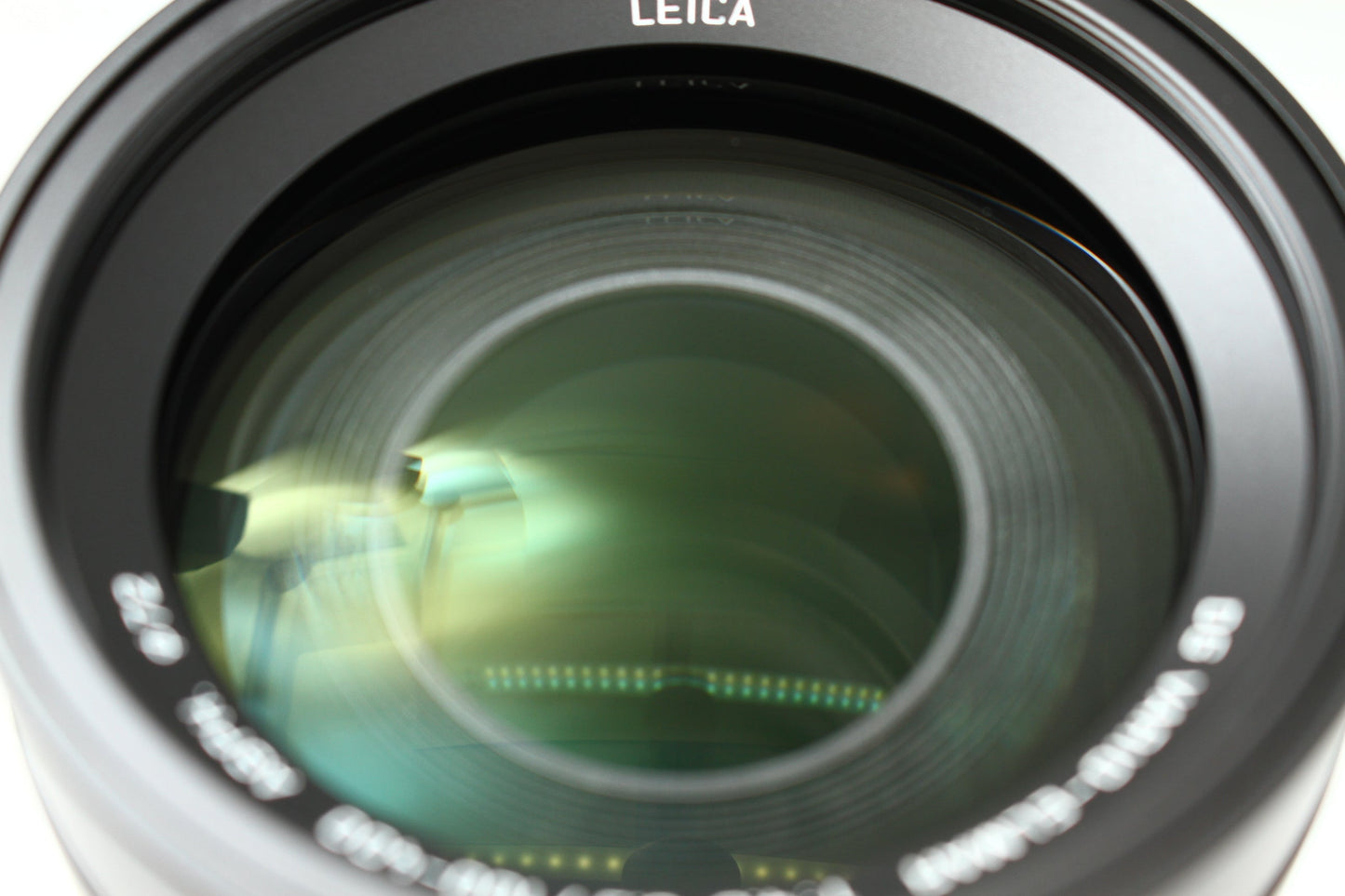 LEICA DG VARIO-ELMAR 100-400/4-6.3 ASPH./POWER O.I.S.