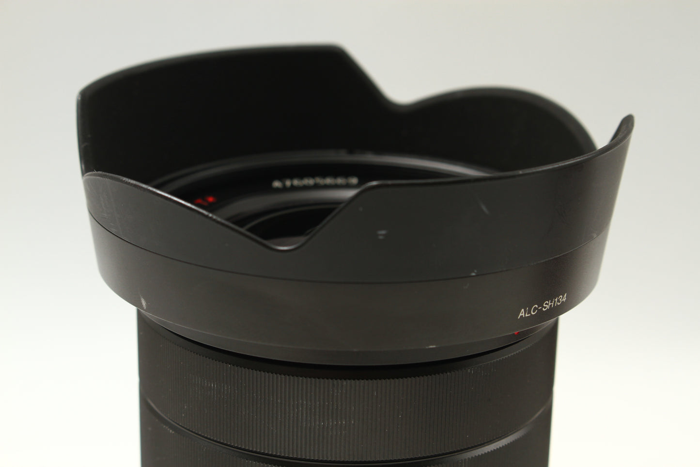 Vario-Tessar T* FE 16-35/4 ZA OSS