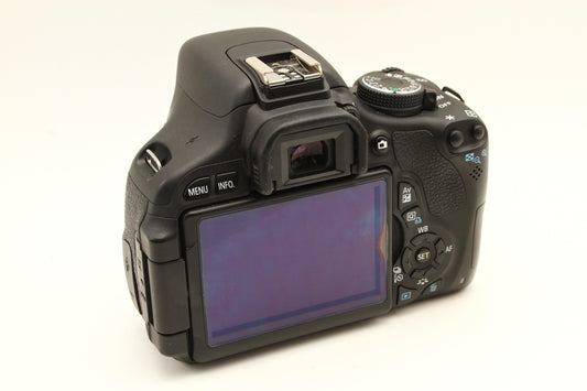 EOS Kiss X5
