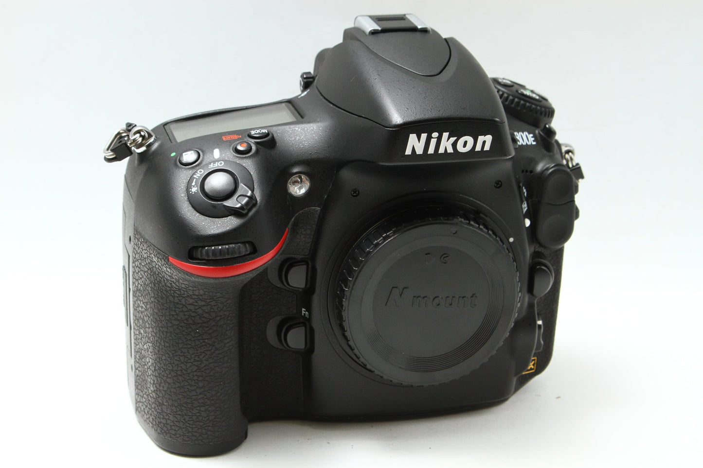 D800E