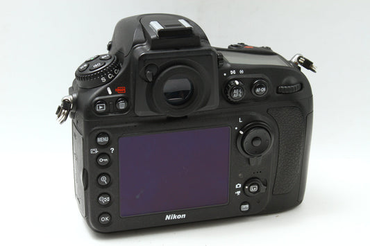 D800E