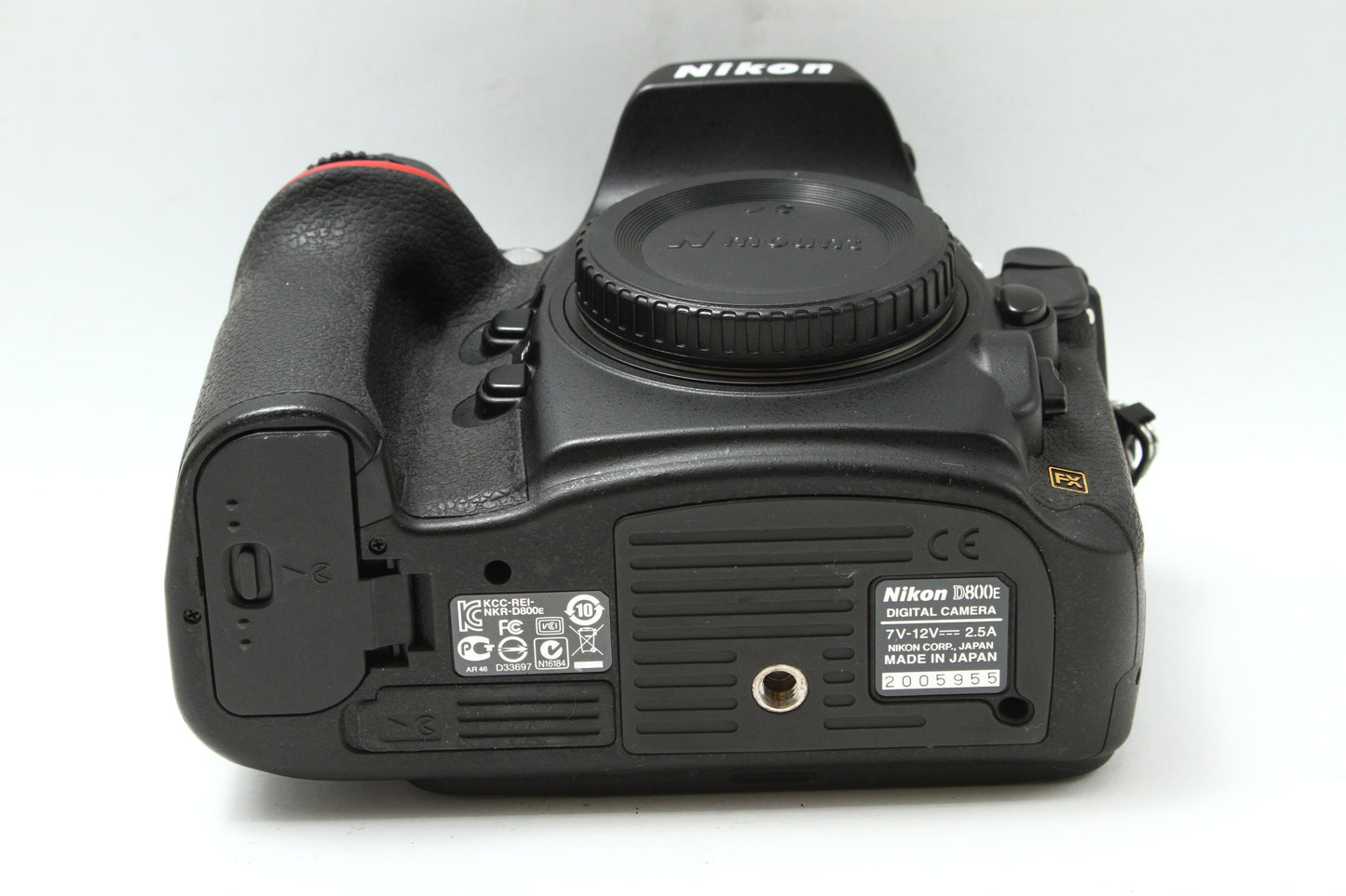 D800E