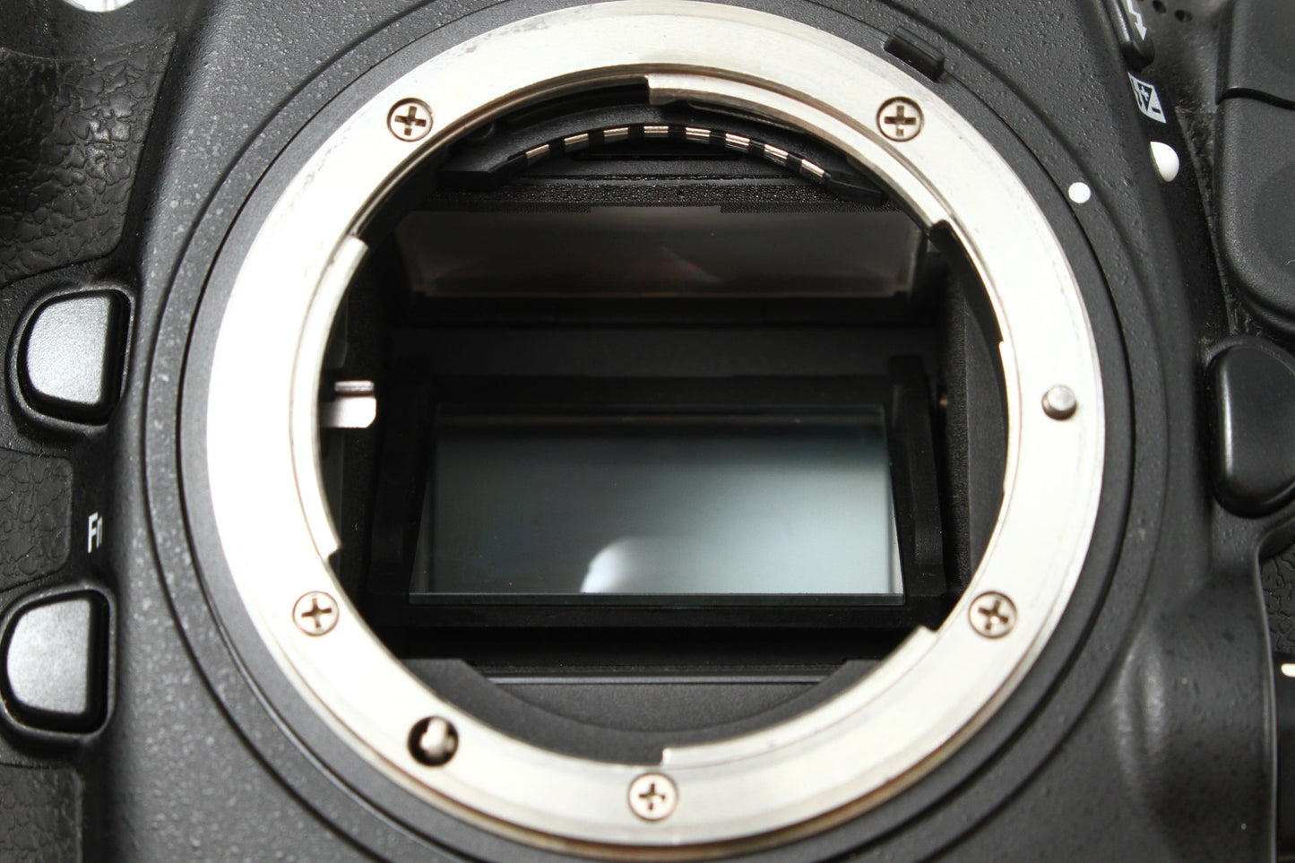 D800E