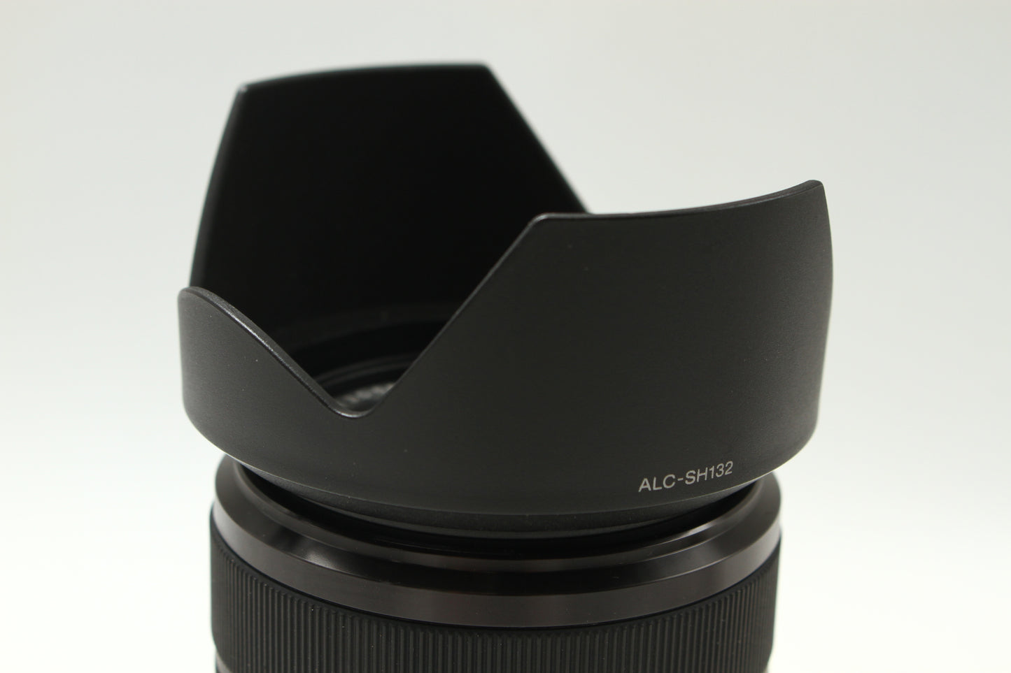 FE 28-70/3.5-5.6 OSS