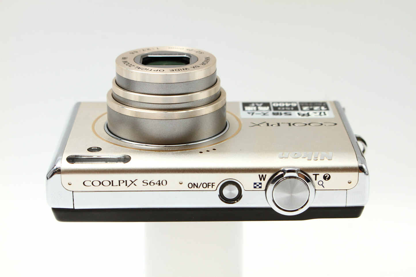 COOLPIX S640 シルバー