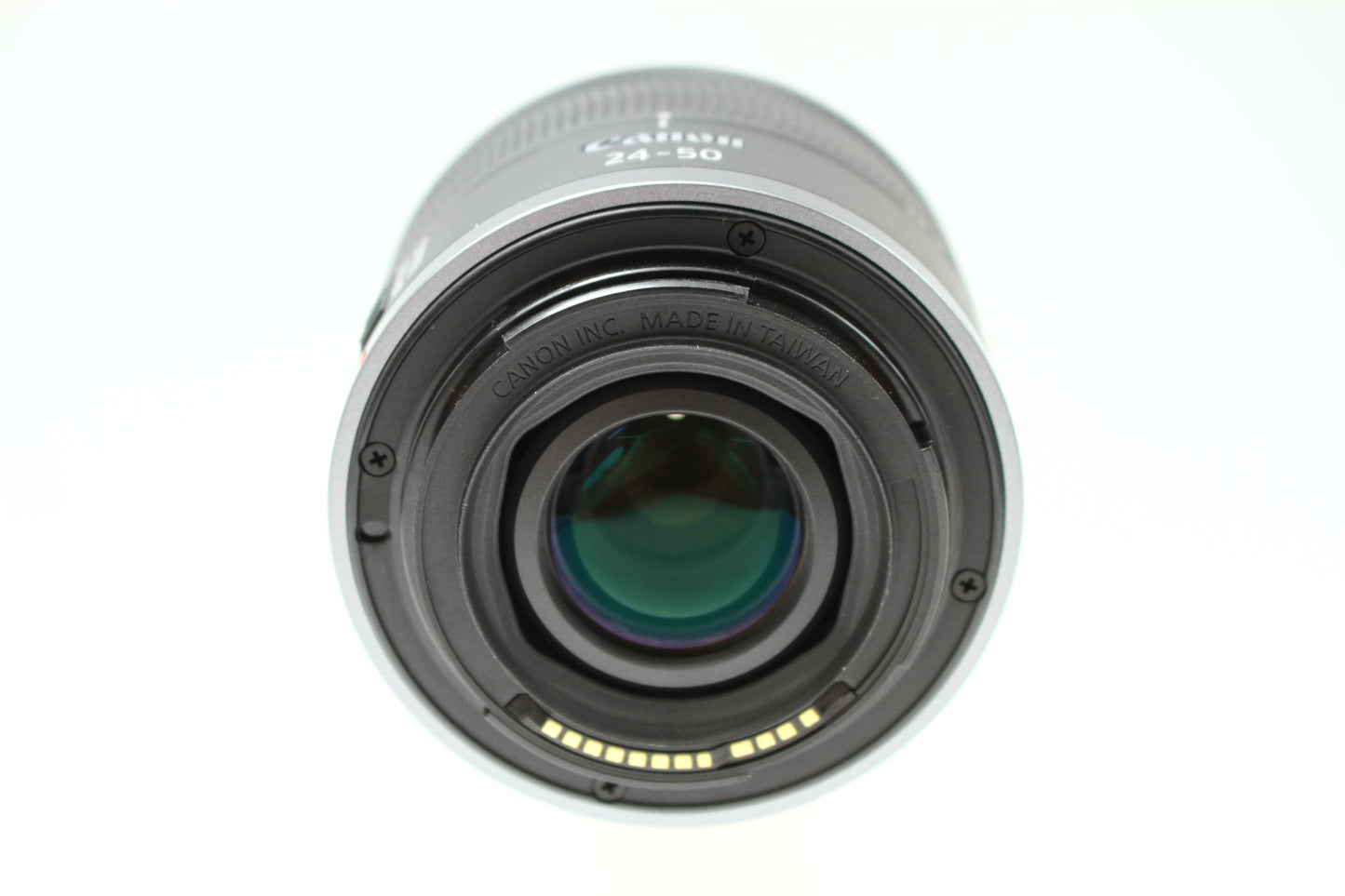 EOS R8 + RF 24-50 レンズキット