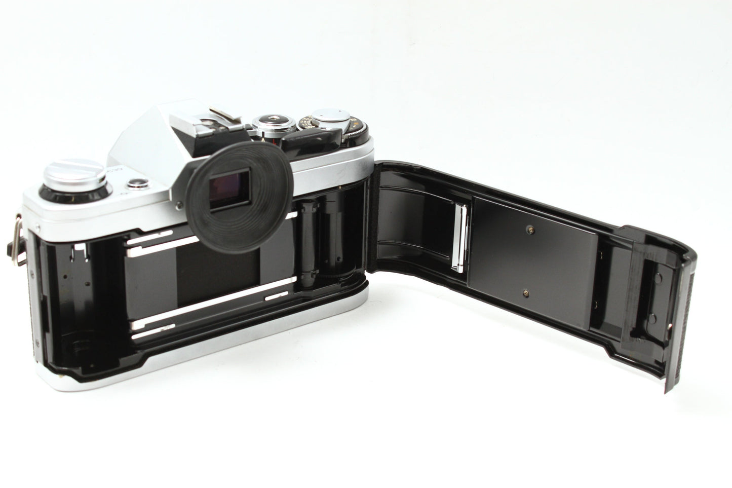 AE-1 シルバー