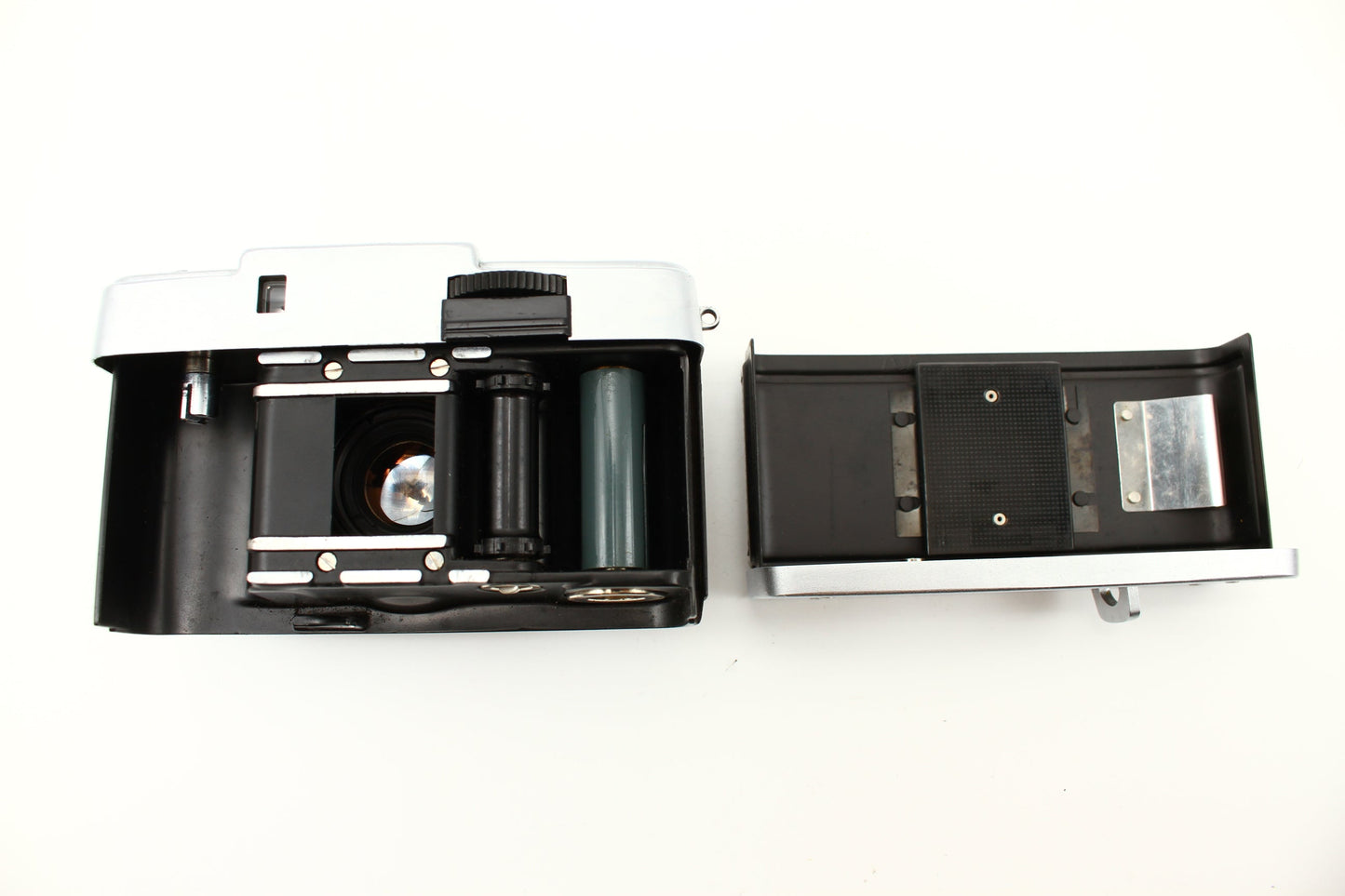 PEN-D F.ZUIKO 32/1.9