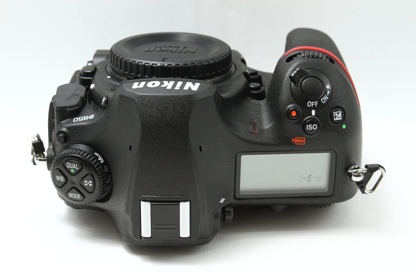 D850