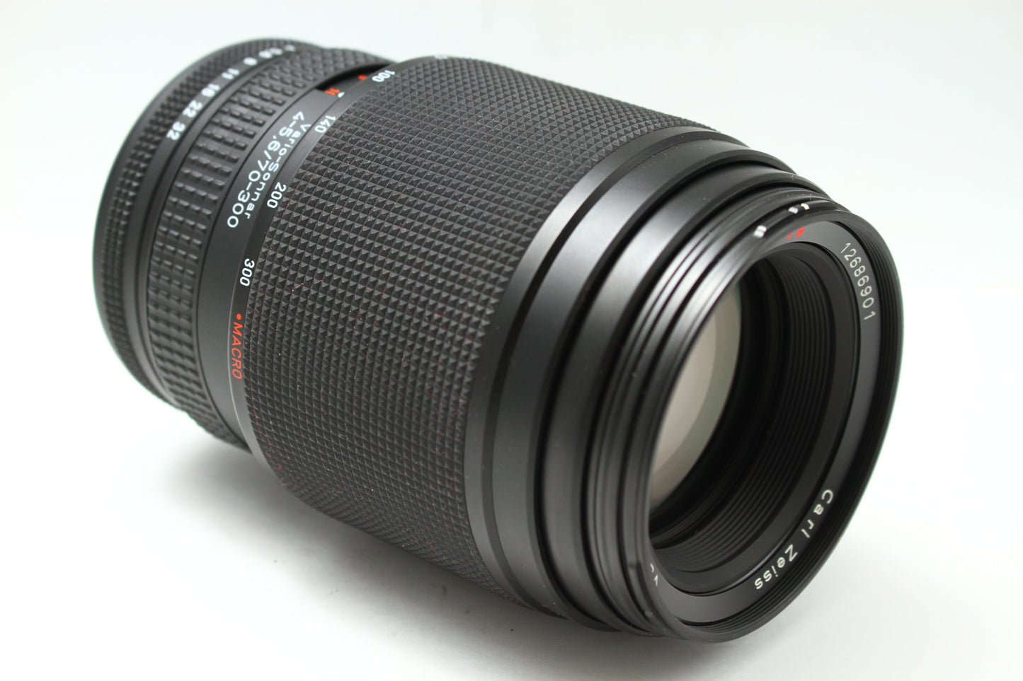 Vario-Sonnar T* 70-300/4.5-6 (N)