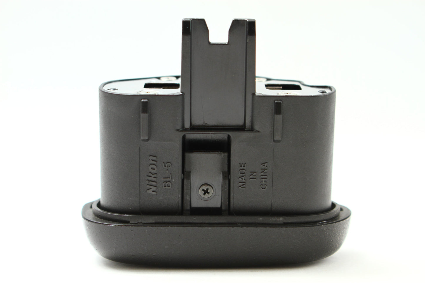 マルチパワーバッテリーパック MB-D18 (D850用)