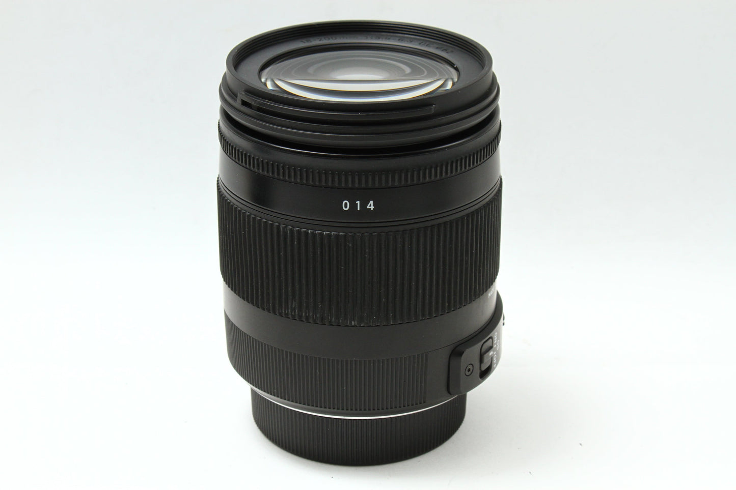 C 18-200/3.5-6.3 DC MACRO OS HSM (Nikon F)