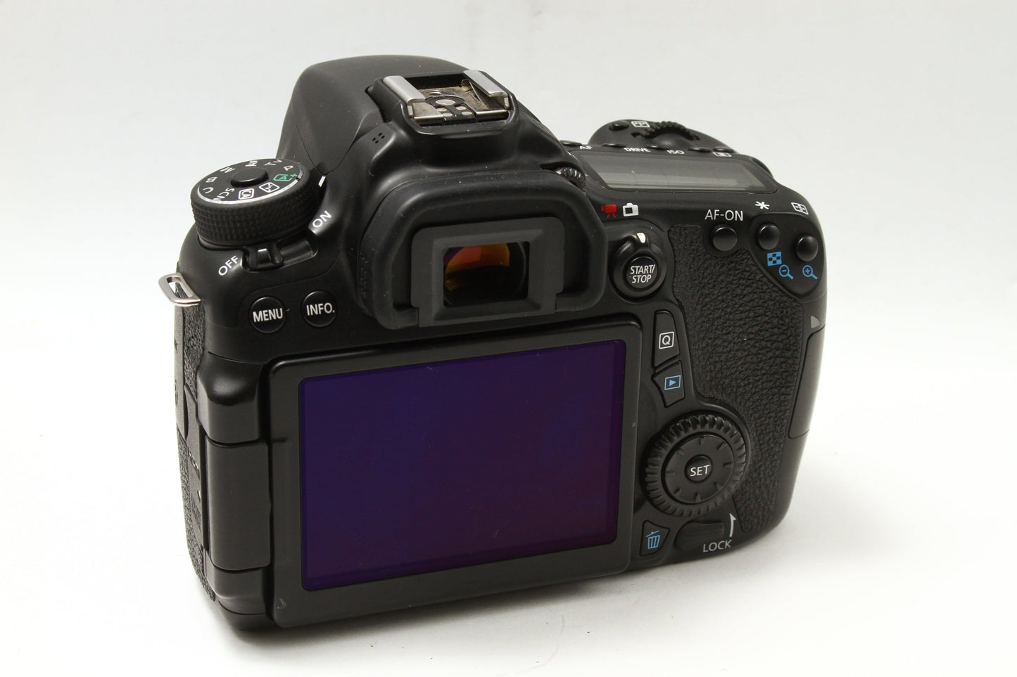EOS 70D