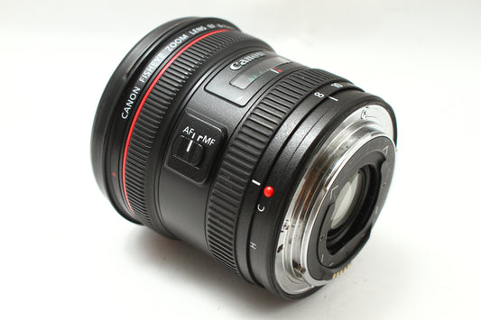 EF 8-15/4 L FISHEYE USM