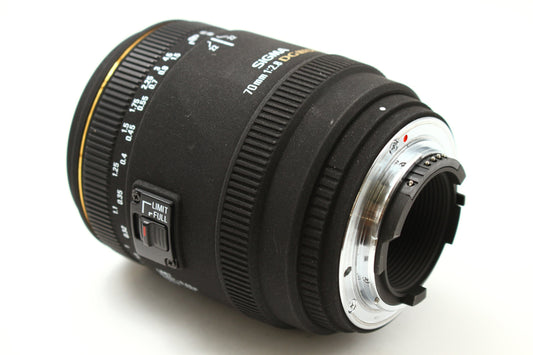 AF 70/2.8 EX DG MACRO (Nikon F)