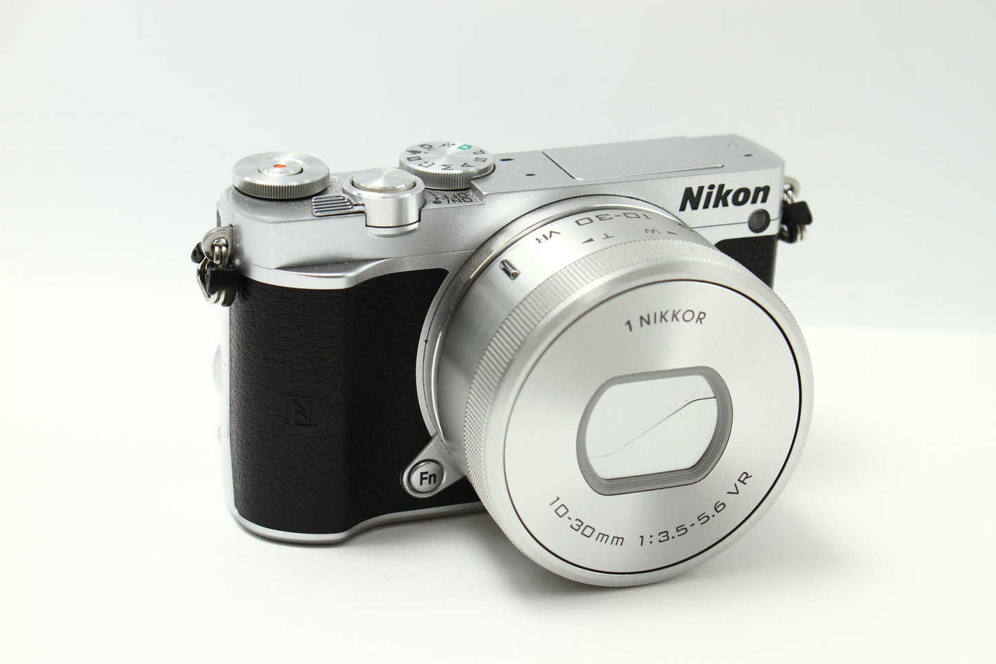 1 J5 シルバー + VR 10-30 PD-ZOOM  レンズキット