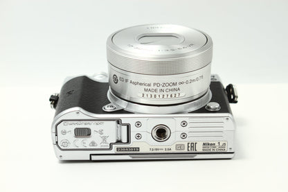 1 J5 シルバー + VR 10-30 PD-ZOOM  レンズキット