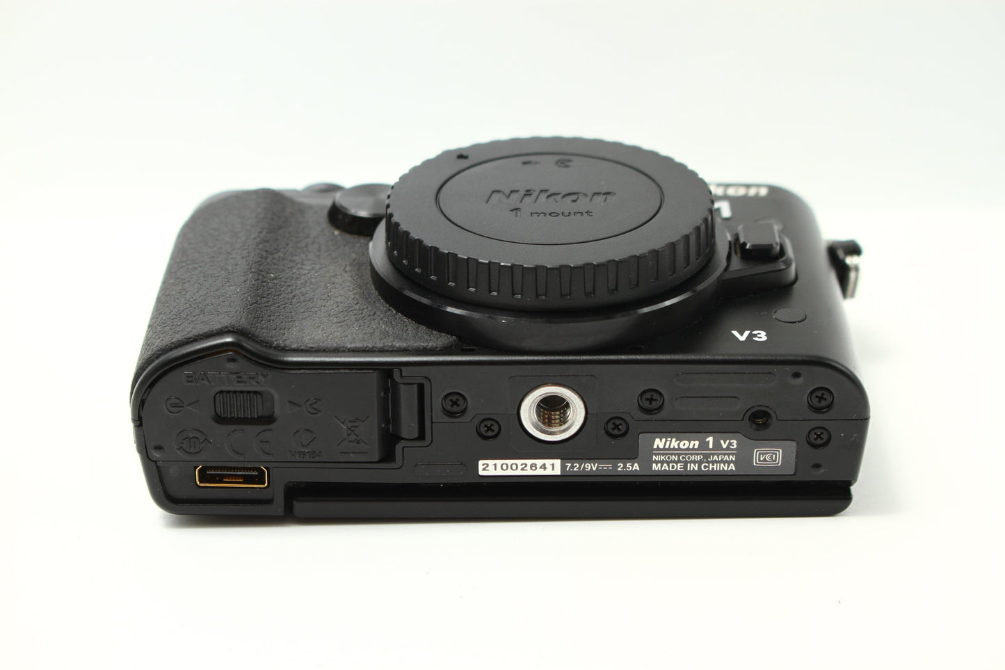 1 V3 ブラック