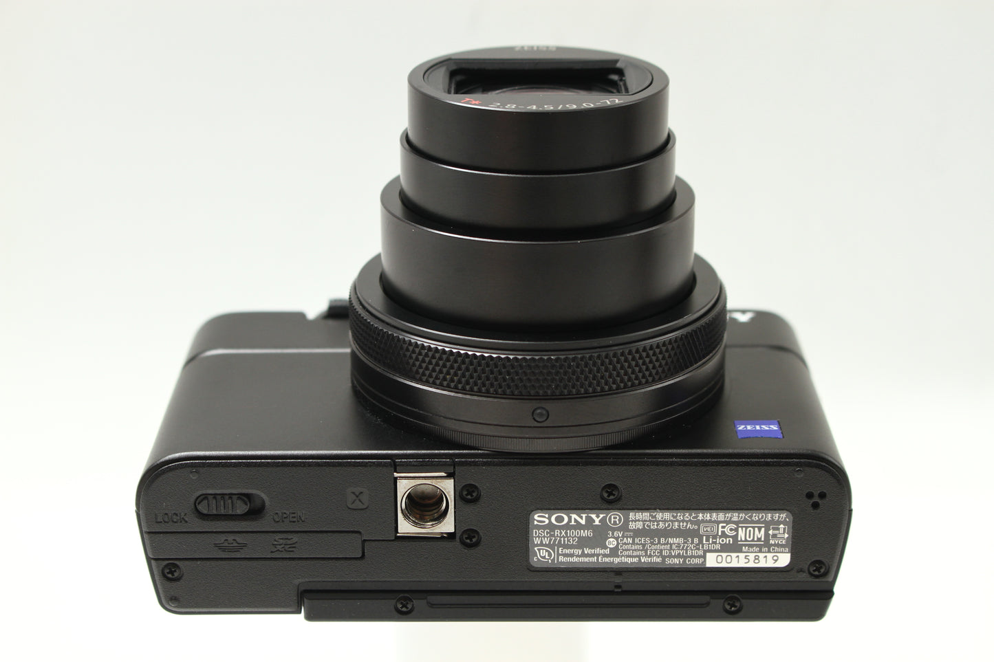 DSC-RX100M6