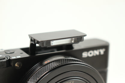 DSC-RX100M6