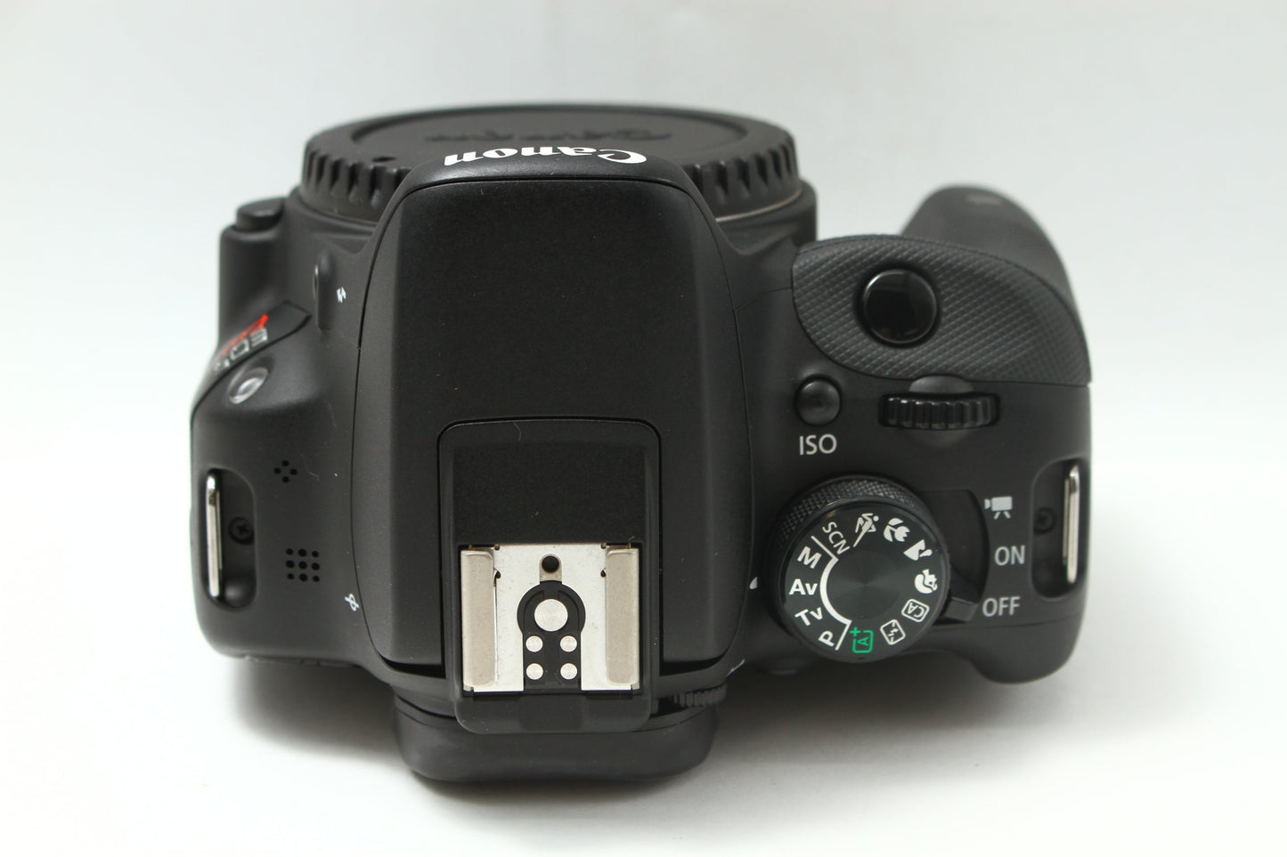 EOS Kiss X7