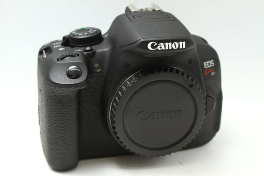 EOS Kiss X7i