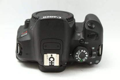 EOS Kiss X7i