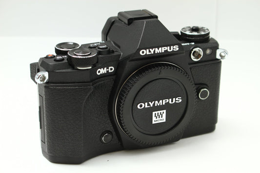 OM-D E-M5 Mark II ブラック