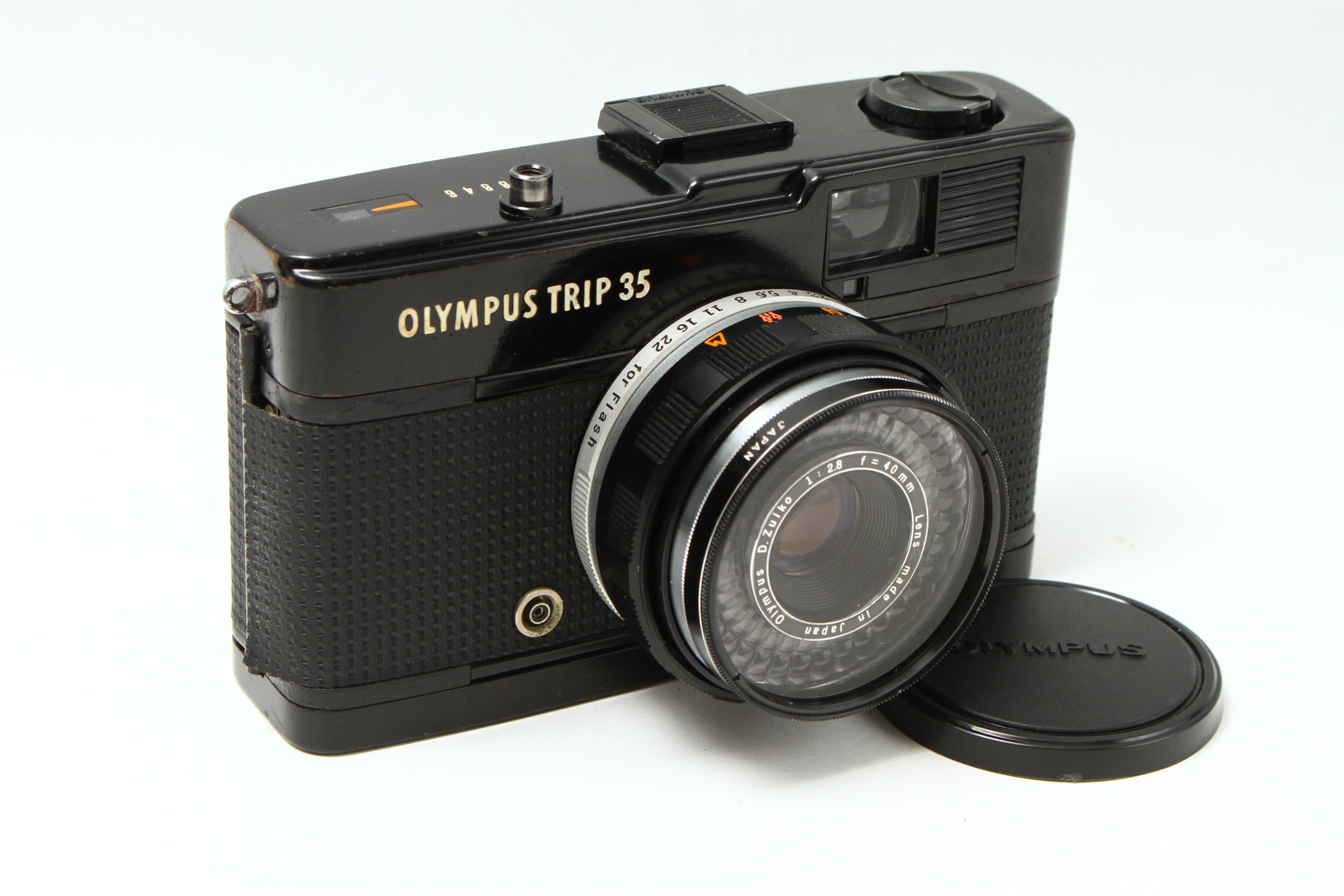 OLYMPUS TRIP 35 ブラック D.Zuiko 40/2.8 フィルムカメラ コンパクト – にっしんカメラ Nisshin Camera