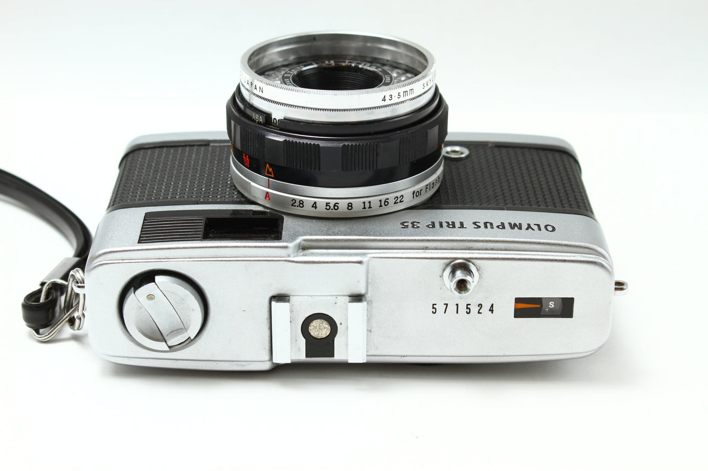 TRIP 35 シルバー 40/2.8