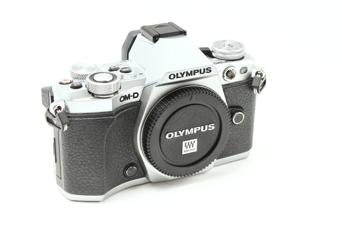 OM-D E-M5 Mark II シルバー