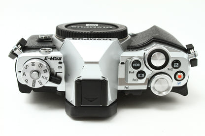 OM-D E-M5 Mark II シルバー