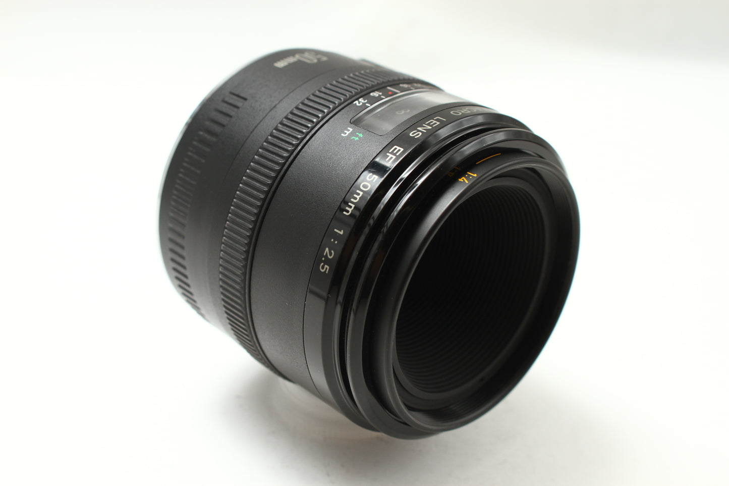 EF 50/2.5 COMPACT-MACRO