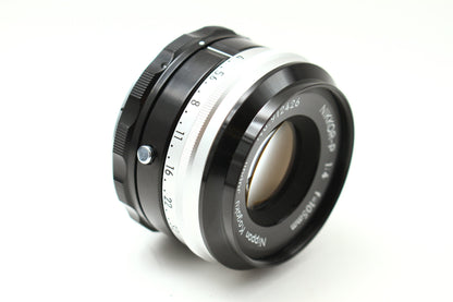 NIKKOR P 105/4 + ベローズアタッチメント PB-4