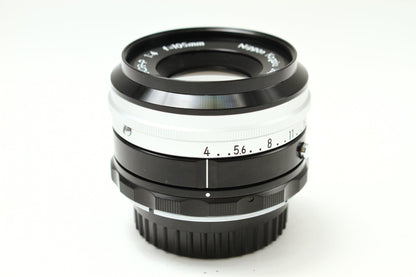 NIKKOR P 105/4 + ベローズアタッチメント PB-4