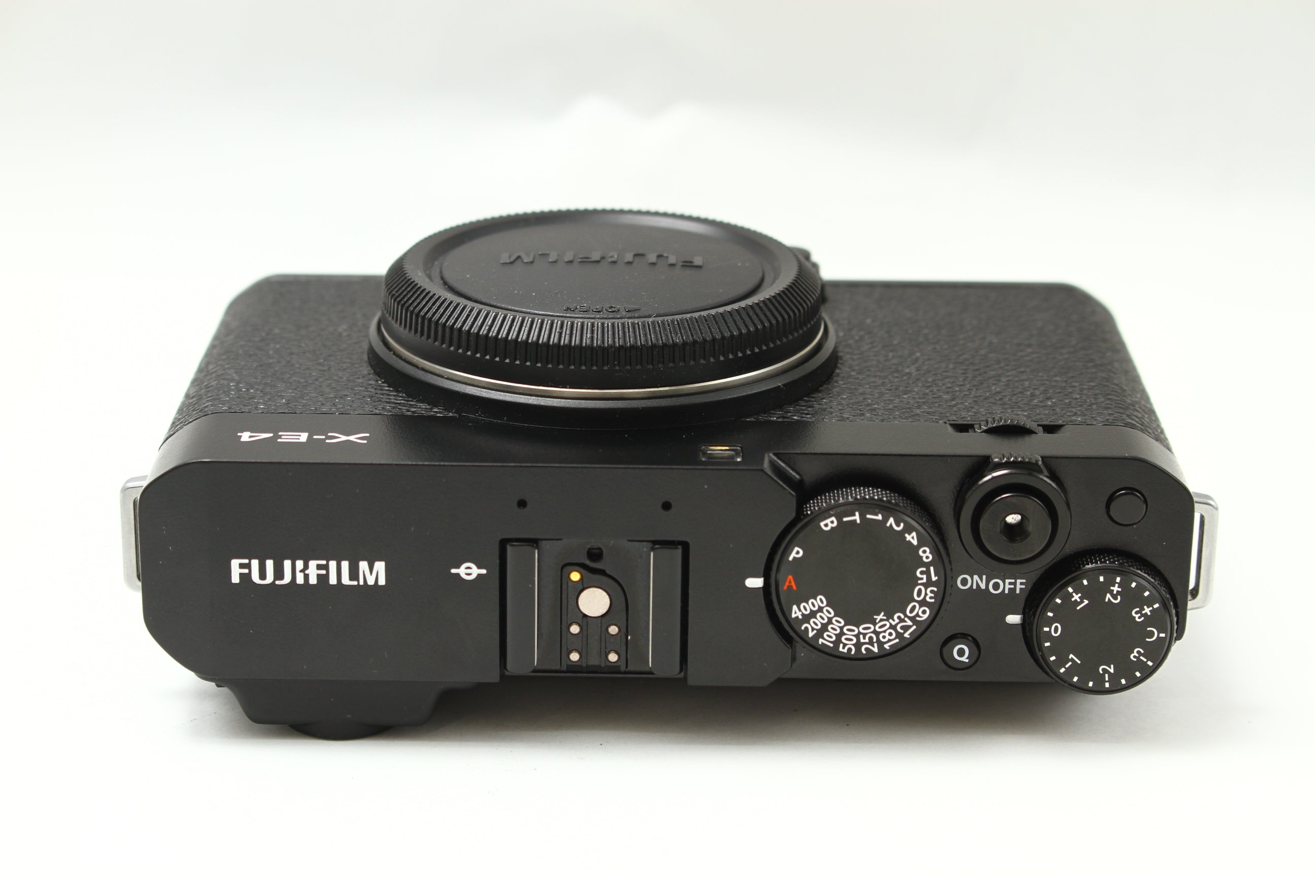 Fujifilm X-E4 ミラーレス一眼 ブラック 富士フイルム FUJIFILM X-E4 ボディ [ブラック] 価格比較 - 価格.com