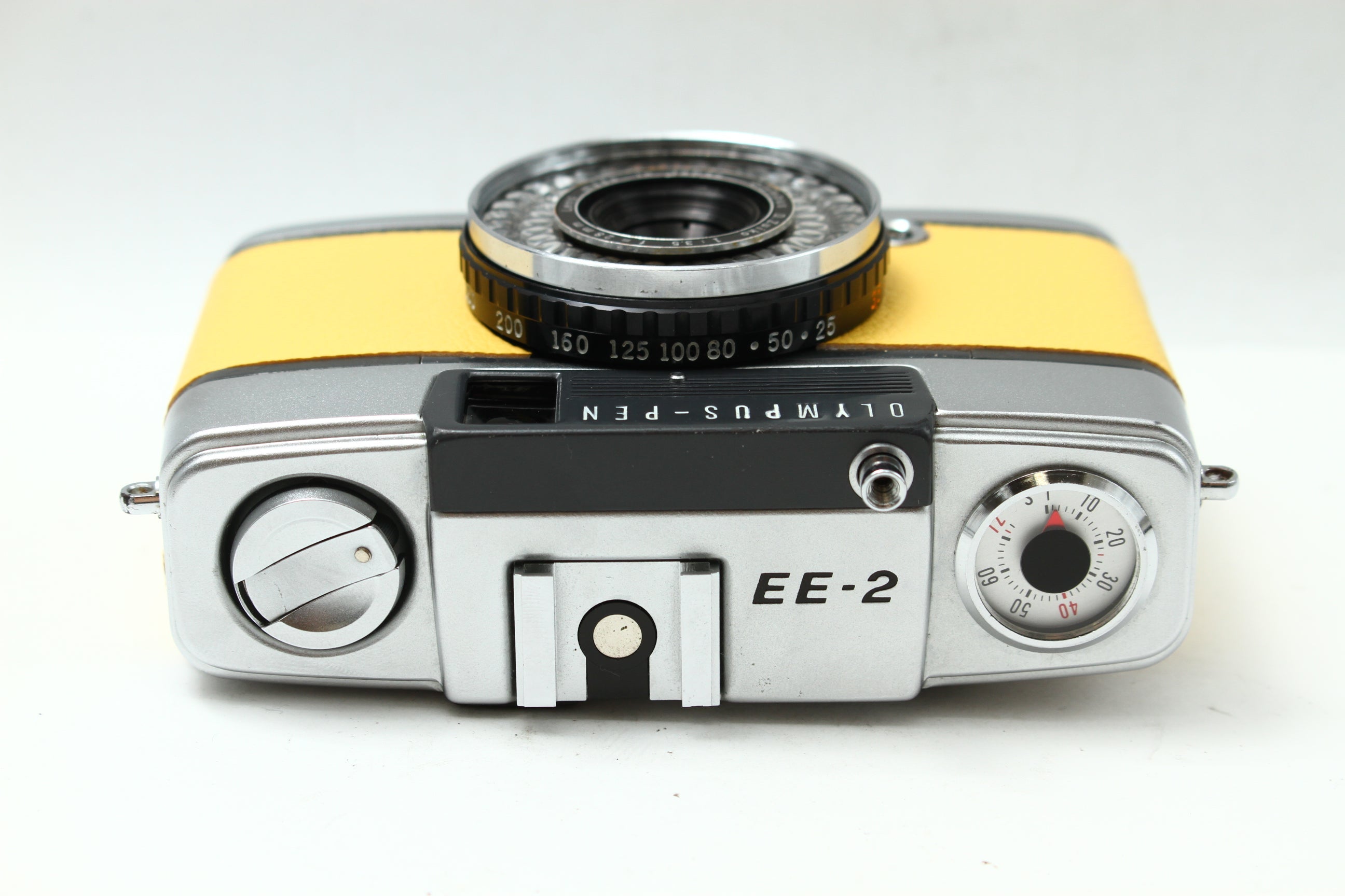 OLYMPUS (オリンパス) PEN EE-2 D.Zuiko 28/3.5 革張り替え イエロー