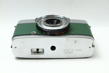 PEN EE-2 D.Zuiko 28/3.5 革張り替え グリーン