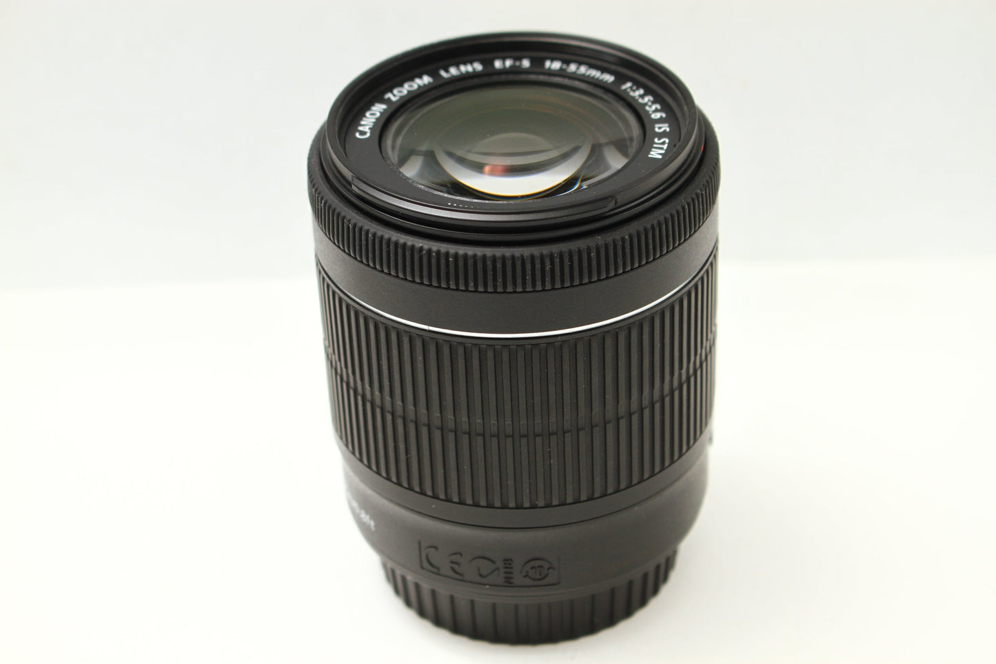 EF-S 18-55/3.5-5.6 IS STM